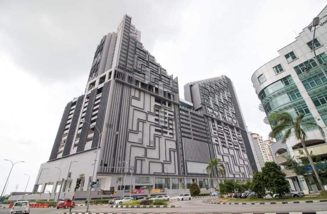 Malacca Imperio Residence City View מראה חיצוני תמונה
