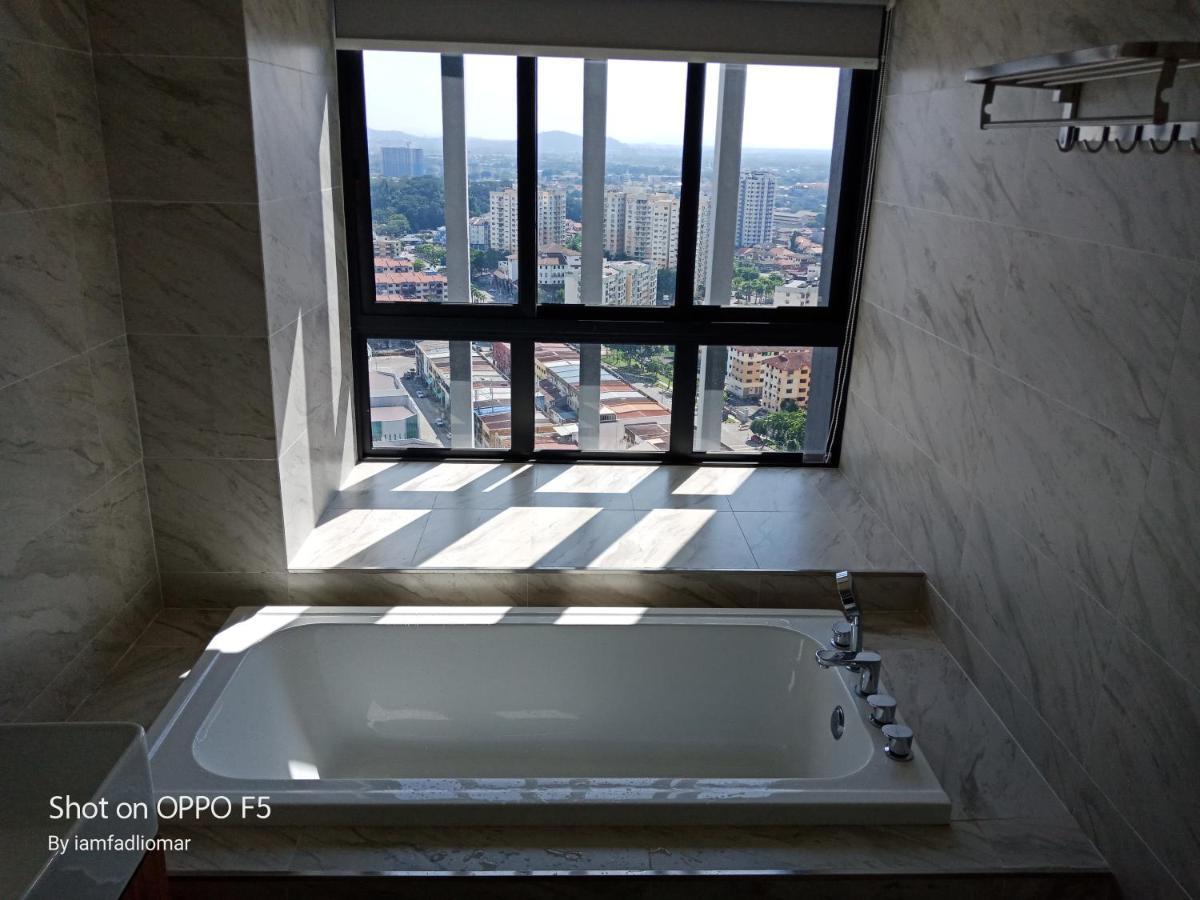 Malacca Imperio Residence City View מראה חיצוני תמונה